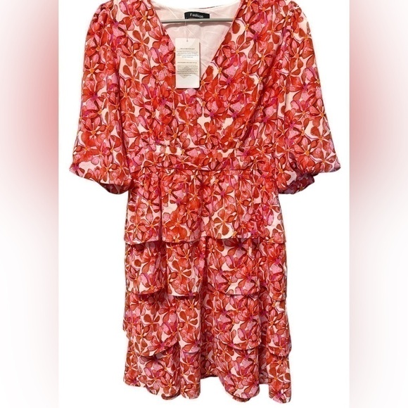 Dresses & Skirts - Womans Dress M